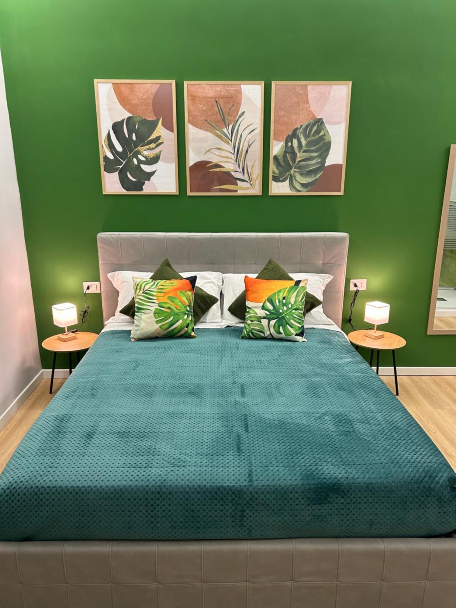 Vomero Suite And Deluxe Room B&B Napoli Exterior photo