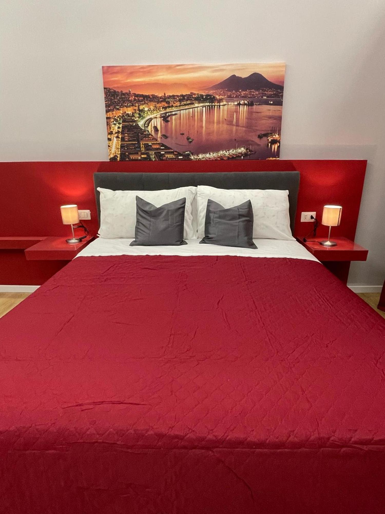 Vomero Suite And Deluxe Room B&B Napoli Exterior photo